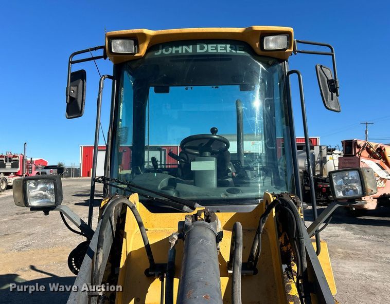 image for item DO7565 2013 John Deere 324J wheel loader
