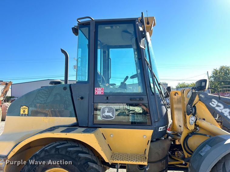 image for item DO7565 2013 John Deere 324J wheel loader
