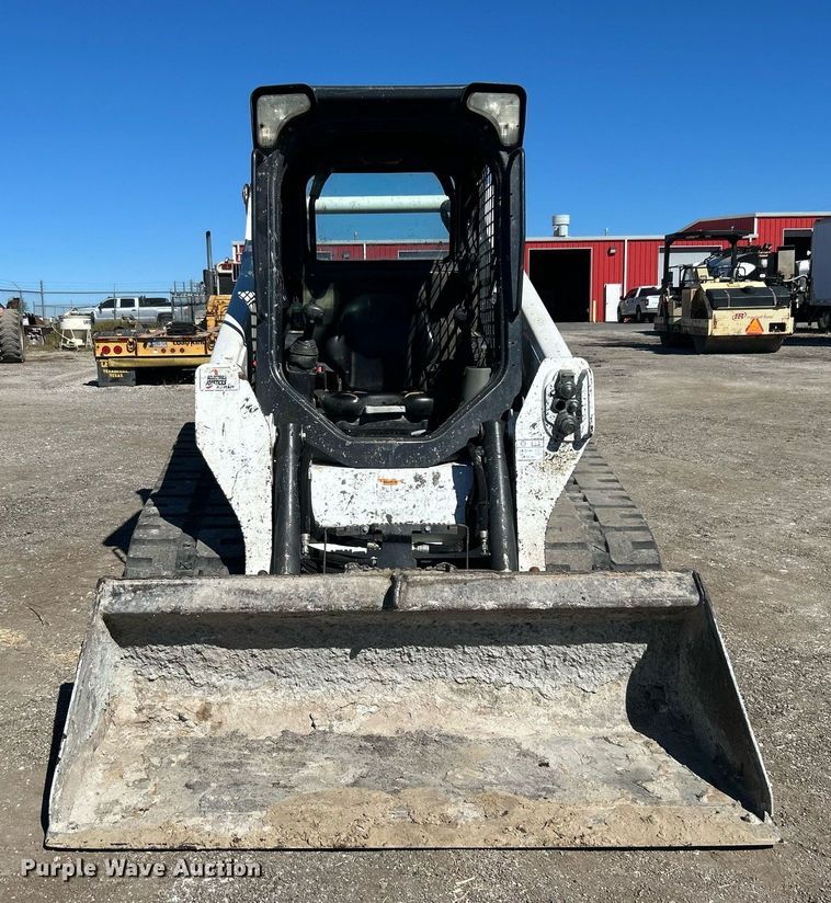 image for item DO7567 2018 Bobcat  T595 skid steer loader
