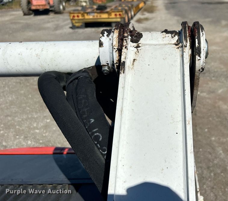 image for item DO7567 2018 Bobcat  T595 skid steer loader