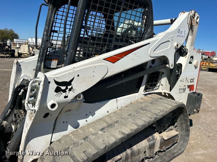 image for item DO7567 2018 Bobcat  T595 skid steer loader