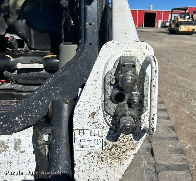 image for item DO7567 2018 Bobcat  T595 skid steer loader