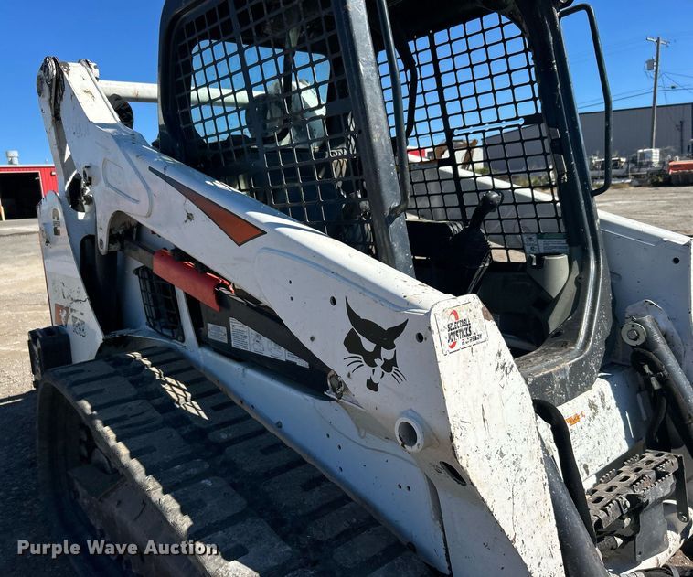 image for item DO7567 2018 Bobcat  T595 skid steer loader