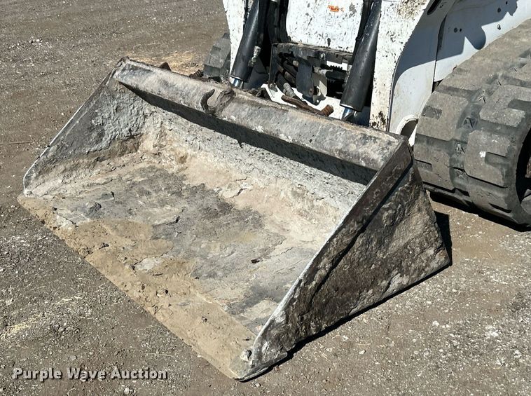 image for item DO7567 2018 Bobcat  T595 skid steer loader