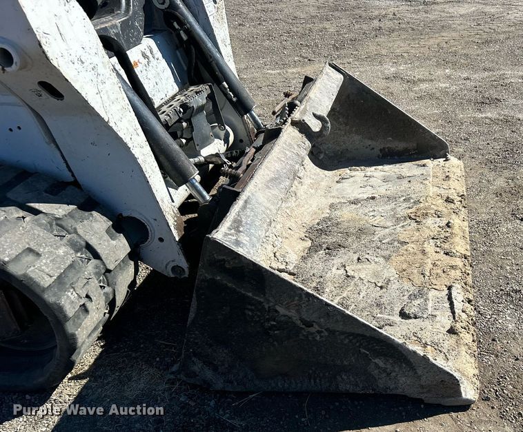 image for item DO7567 2018 Bobcat  T595 skid steer loader