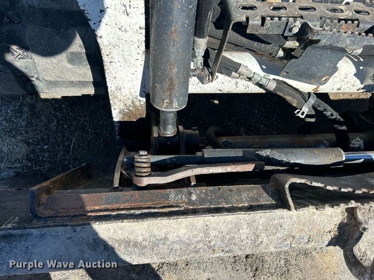 image for item DO7567 2018 Bobcat  T595 skid steer loader