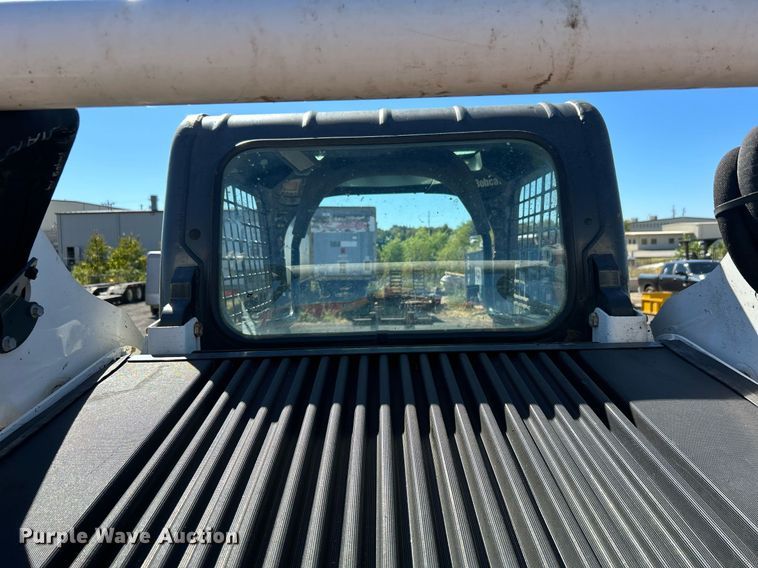 image for item DO7567 2018 Bobcat  T595 skid steer loader