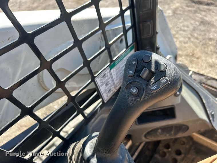 image for item DO7567 2018 Bobcat  T595 skid steer loader