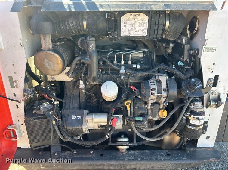 image for item DO7567 2018 Bobcat  T595 skid steer loader