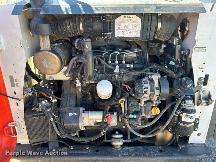 image for item DO7567 2018 Bobcat  T595 skid steer loader