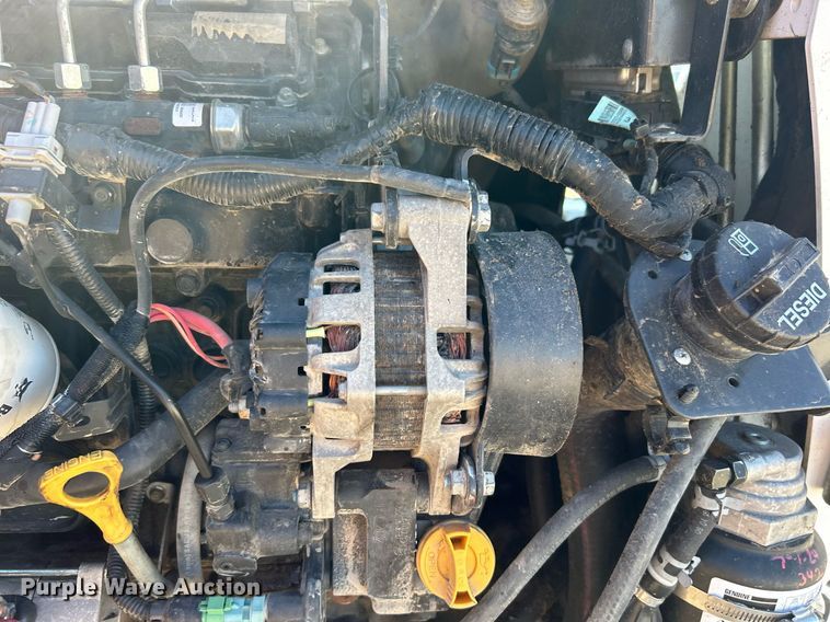 image for item DO7567 2018 Bobcat  T595 skid steer loader