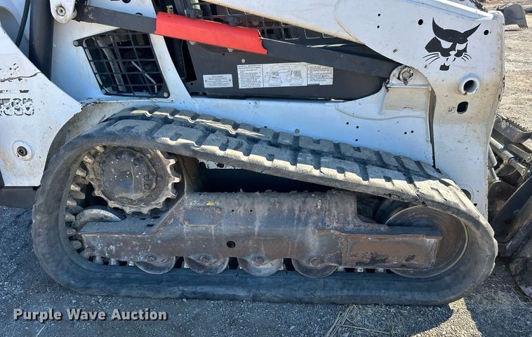 image for item DO7567 2018 Bobcat  T595 skid steer loader