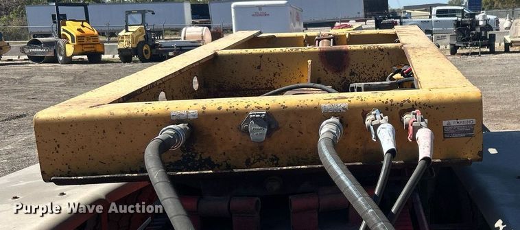 image for item DO7571 2000 Load King HDD 503 lowboy equipment trailer