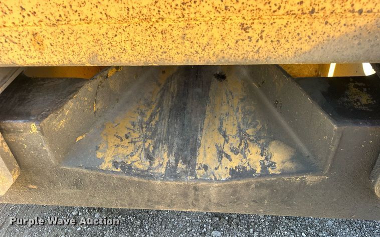 image for item DO7571 2000 Load King HDD 503 lowboy equipment trailer