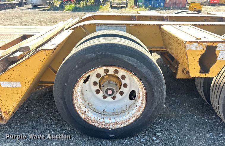 image for item DO7571 2000 Load King HDD 503 lowboy equipment trailer