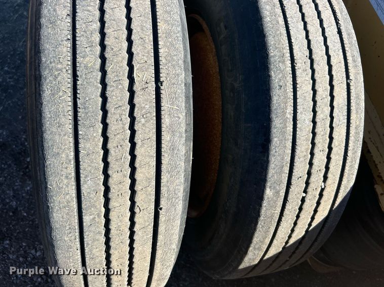 image for item DO7571 2000 Load King HDD 503 lowboy equipment trailer