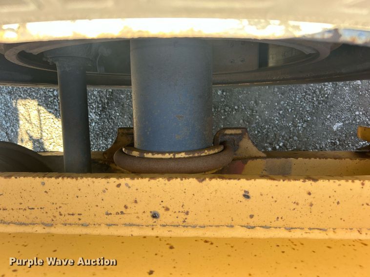 image for item DO7571 2000 Load King HDD 503 lowboy equipment trailer