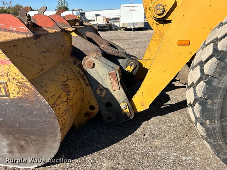 image for item DO7573 2003 Caterpillar  928G wheel loader