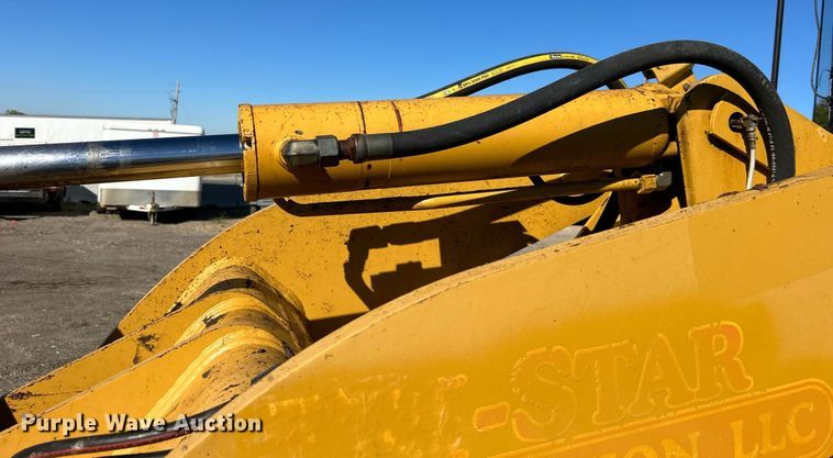 image for item DO7573 2003 Caterpillar  928G wheel loader