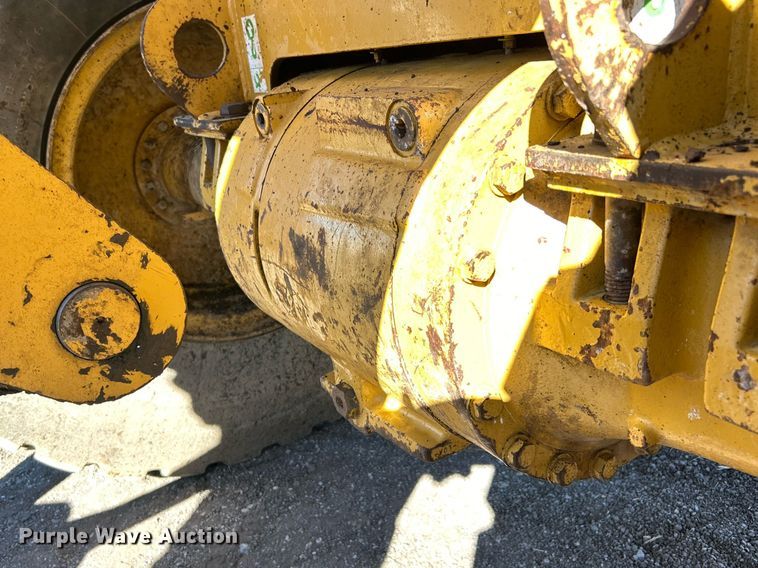 image for item DO7573 2003 Caterpillar  928G wheel loader