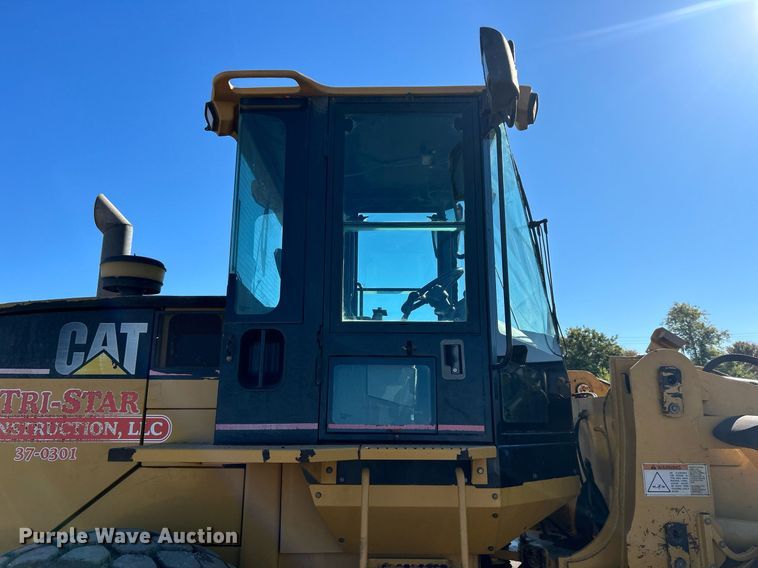 image for item DO7573 2003 Caterpillar  928G wheel loader