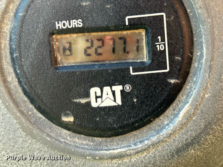 image for item DO7573 2003 Caterpillar  928G wheel loader