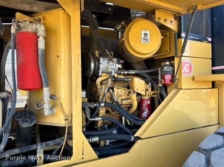 image for item DO7573 2003 Caterpillar  928G wheel loader