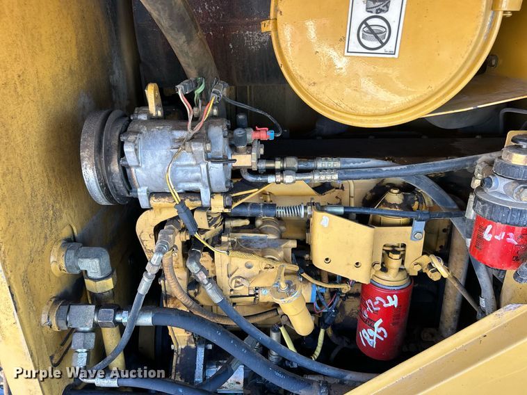 image for item DO7573 2003 Caterpillar  928G wheel loader