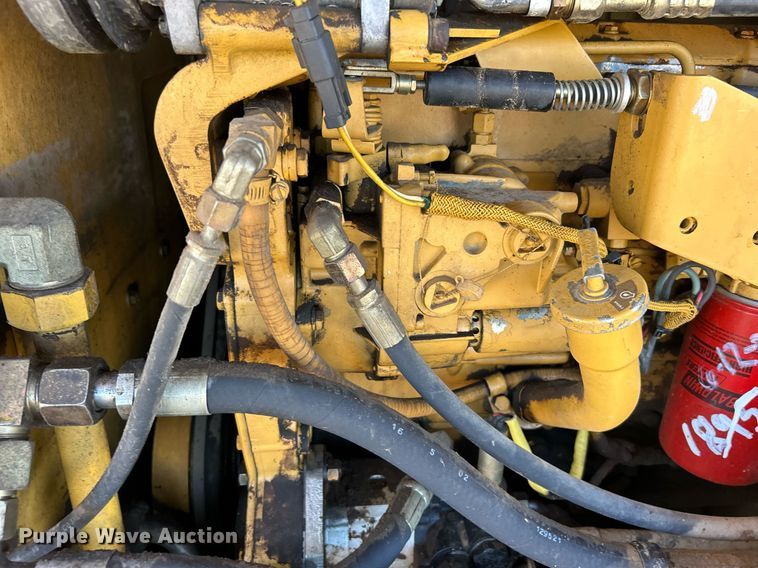 image for item DO7573 2003 Caterpillar  928G wheel loader