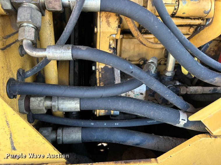 image for item DO7573 2003 Caterpillar  928G wheel loader