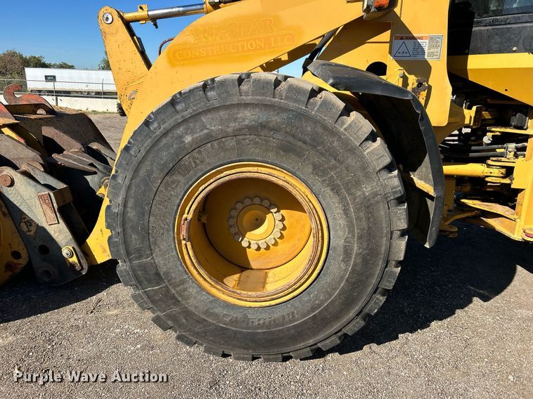 image for item DO7573 2003 Caterpillar  928G wheel loader
