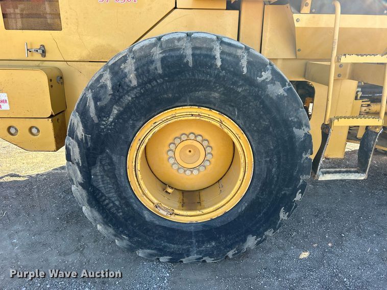 image for item DO7573 2003 Caterpillar  928G wheel loader