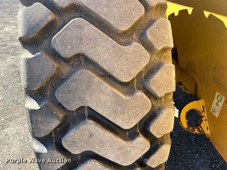 image for item DO7573 2003 Caterpillar  928G wheel loader