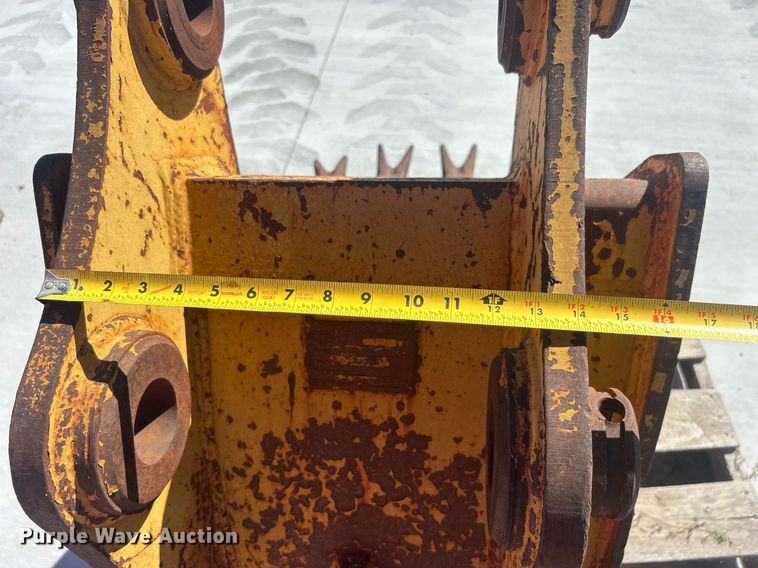 image for item DO7581 CP bucket