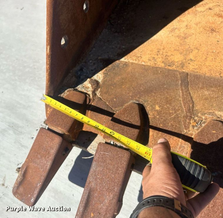 image for item DO7583 48