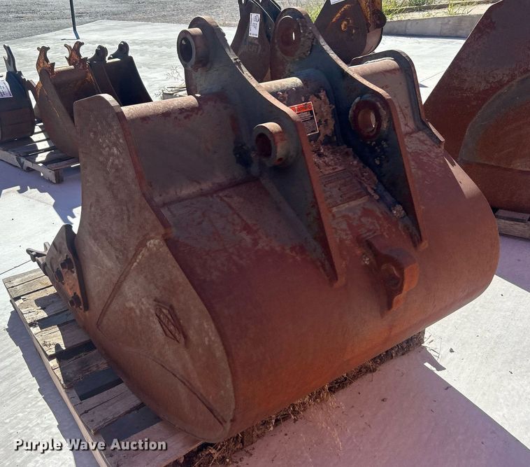 image for item DO7584 Hensley bucket