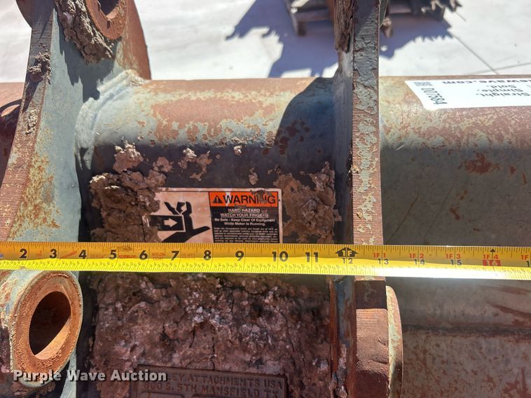 image for item DO7584 Hensley bucket