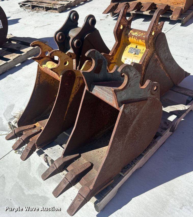 image for item DO7585 (4) buckets