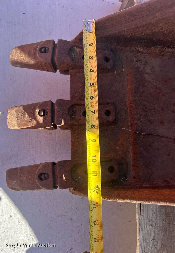 image for item DO7585 (4) buckets