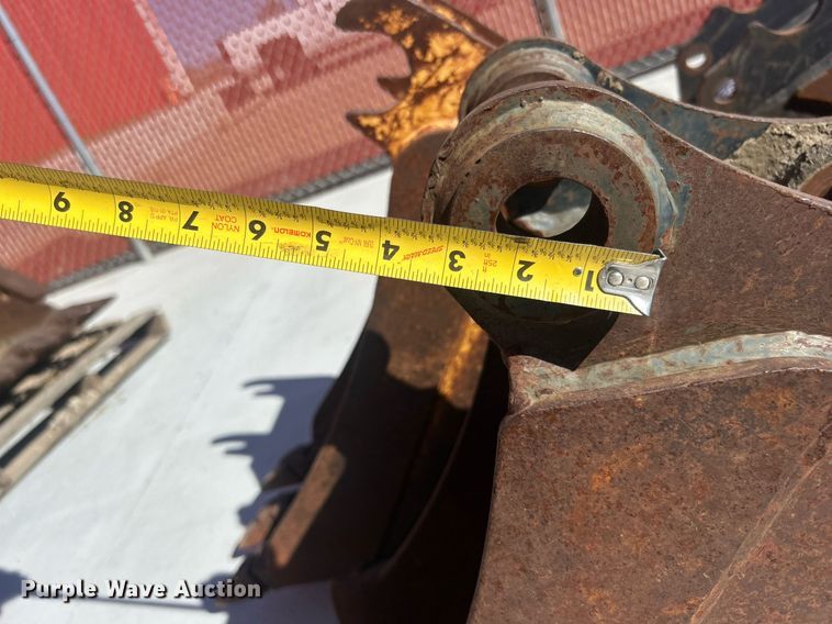 image for item DO7585 (4) buckets