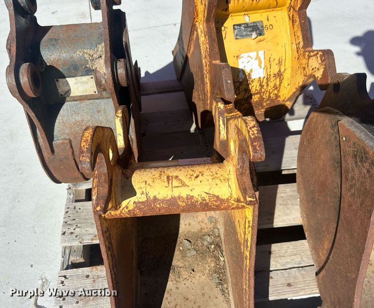 image for item DO7585 (4) buckets