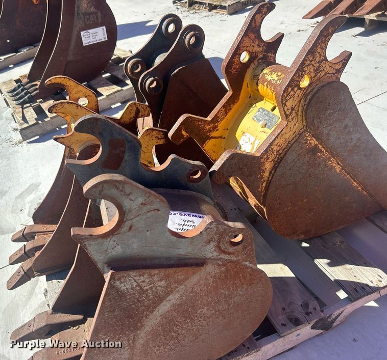 image for item DO7585 (4) buckets