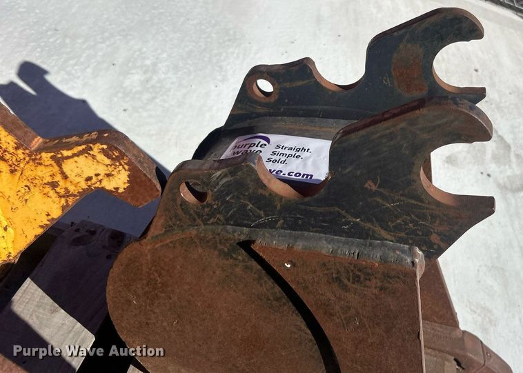 image for item DO7585 (4) buckets