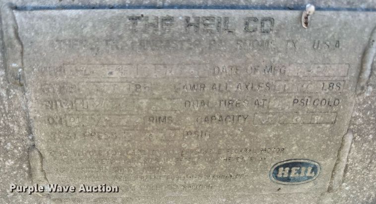 image for item DP8538 1995 Heil pneumatic dry bulk trailer