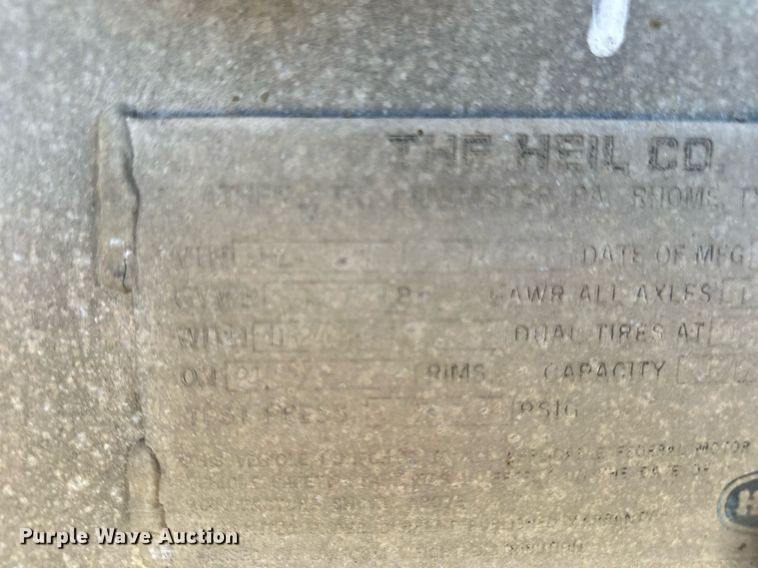 image for item DP8538 1995 Heil pneumatic dry bulk trailer