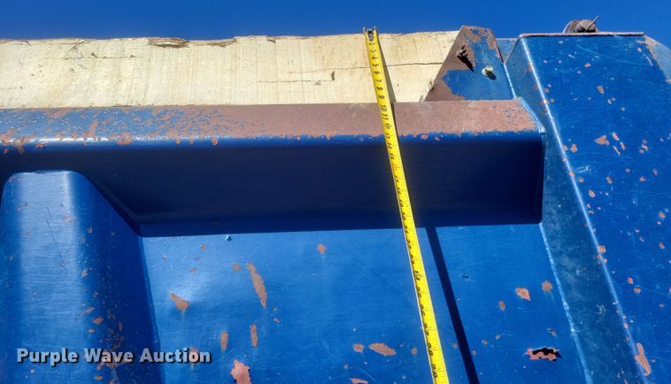 image for item DQ3708 2003 Mack RD688S dump truck