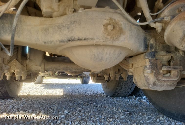 image for item DQ3708 2003 Mack RD688S dump truck