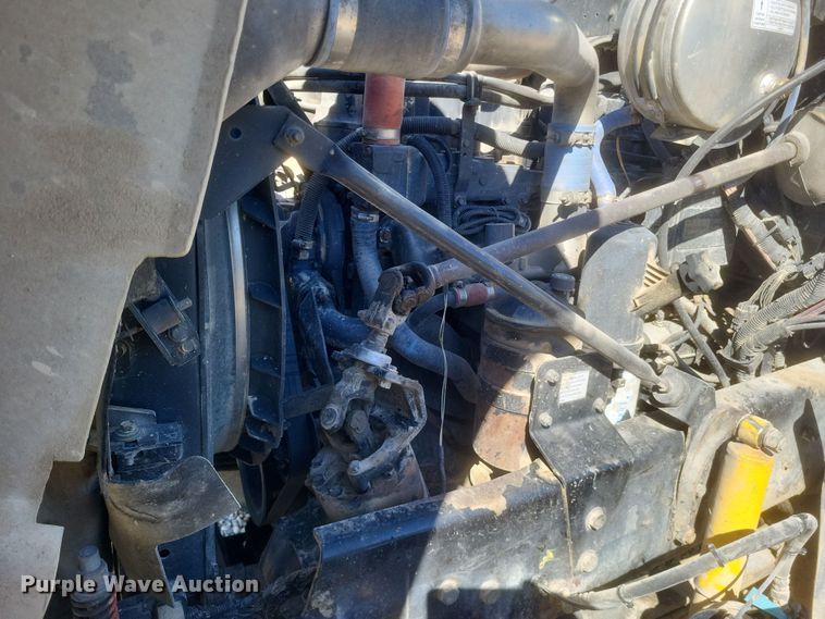 image for item DQ3708 2003 Mack RD688S dump truck