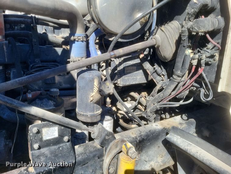 image for item DQ3708 2003 Mack RD688S dump truck