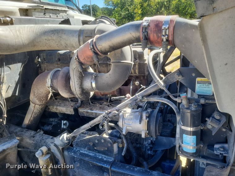 image for item DQ3708 2003 Mack RD688S dump truck